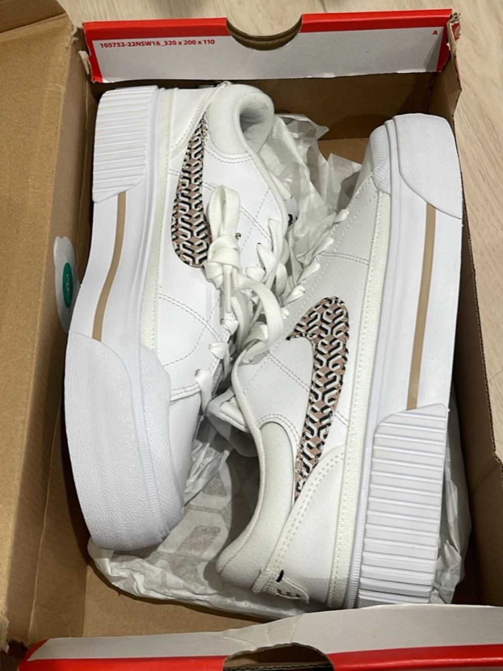 Nike Wmns Court Legacy Lift 'United in Victory'